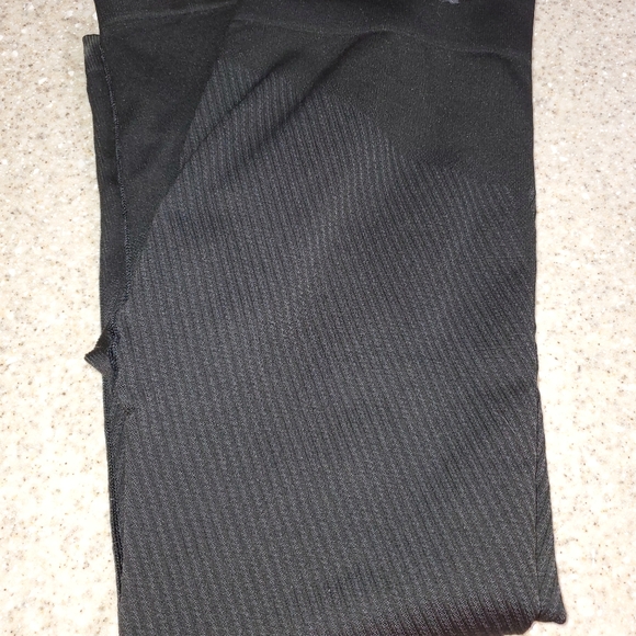 Adidas Women's Training Aeroknit Branded 7/8 Tights - Picture 8 of 8